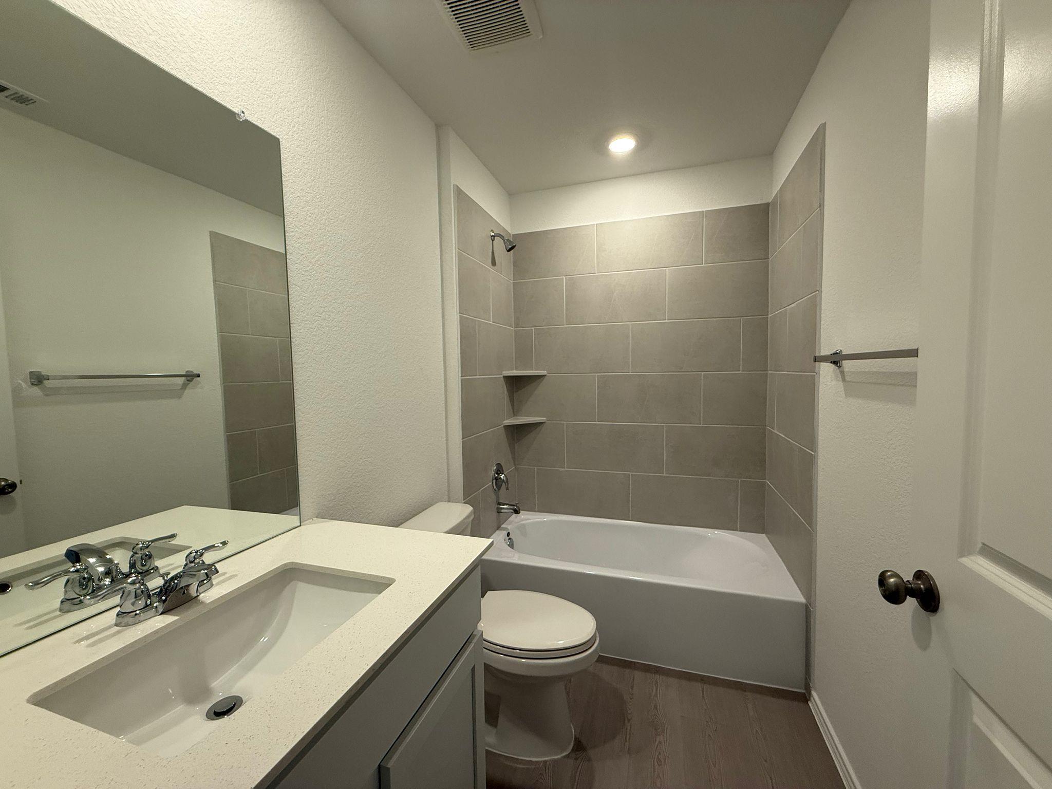 117 Alamito Ave Property Photo 12