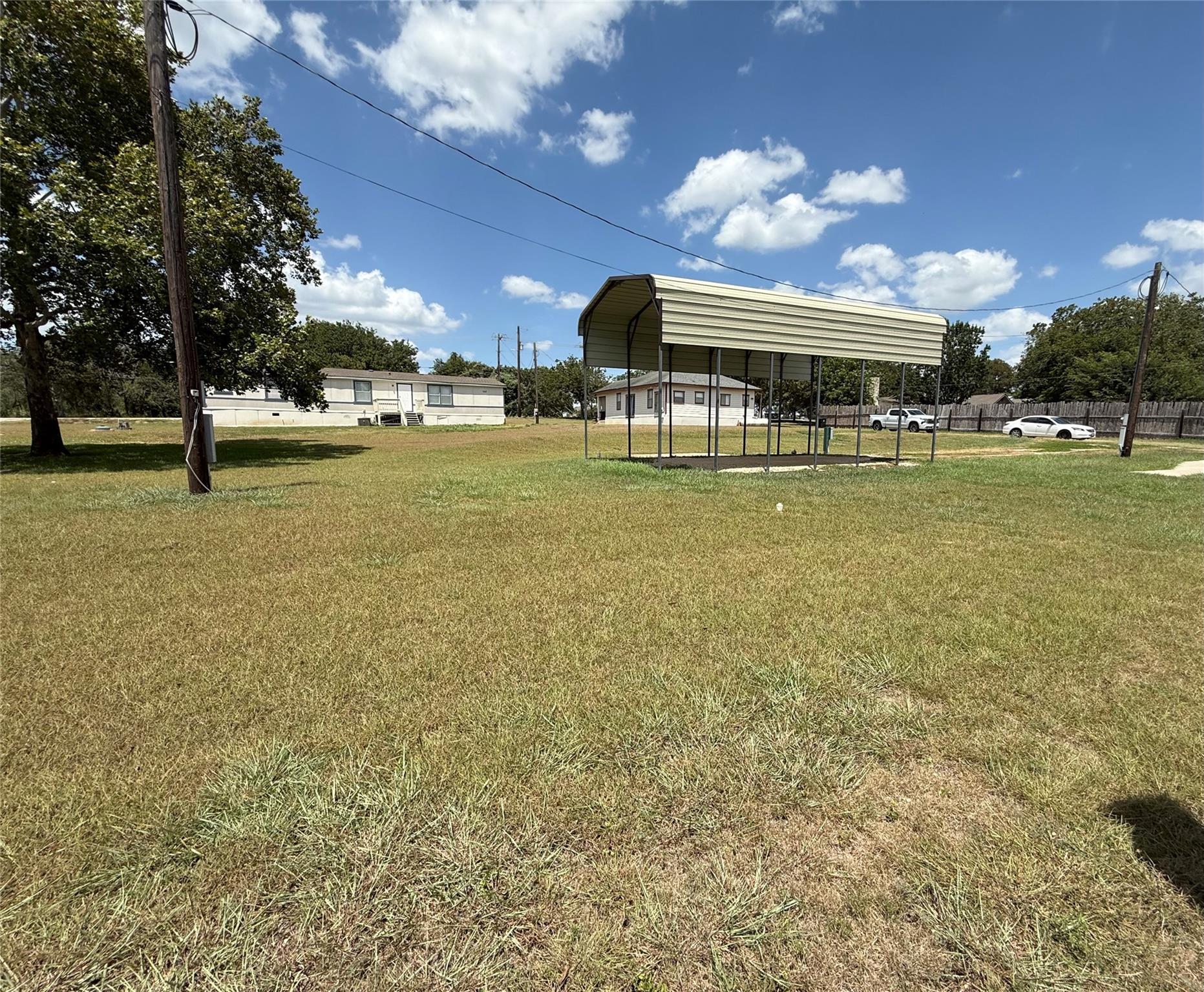 3075 Black Colony Rd Property Photo 1