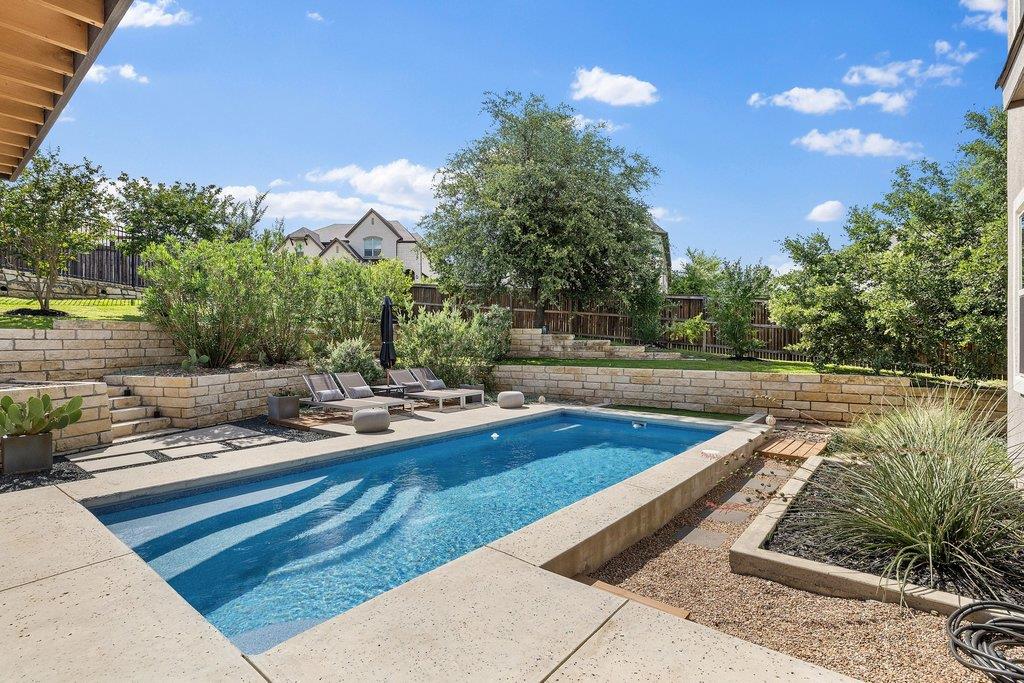 5500 La Canada Way Property Photo 3
