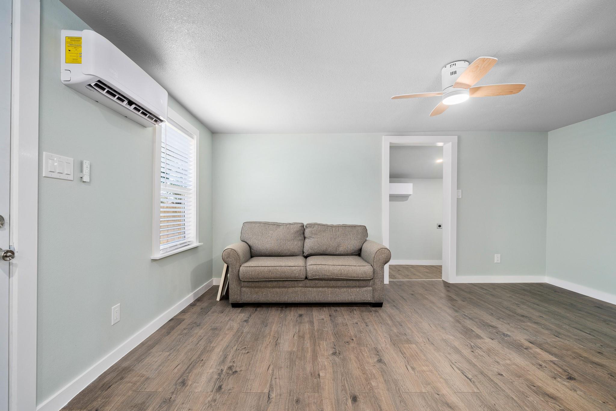 248 Post Oak Ln Property Photo 6