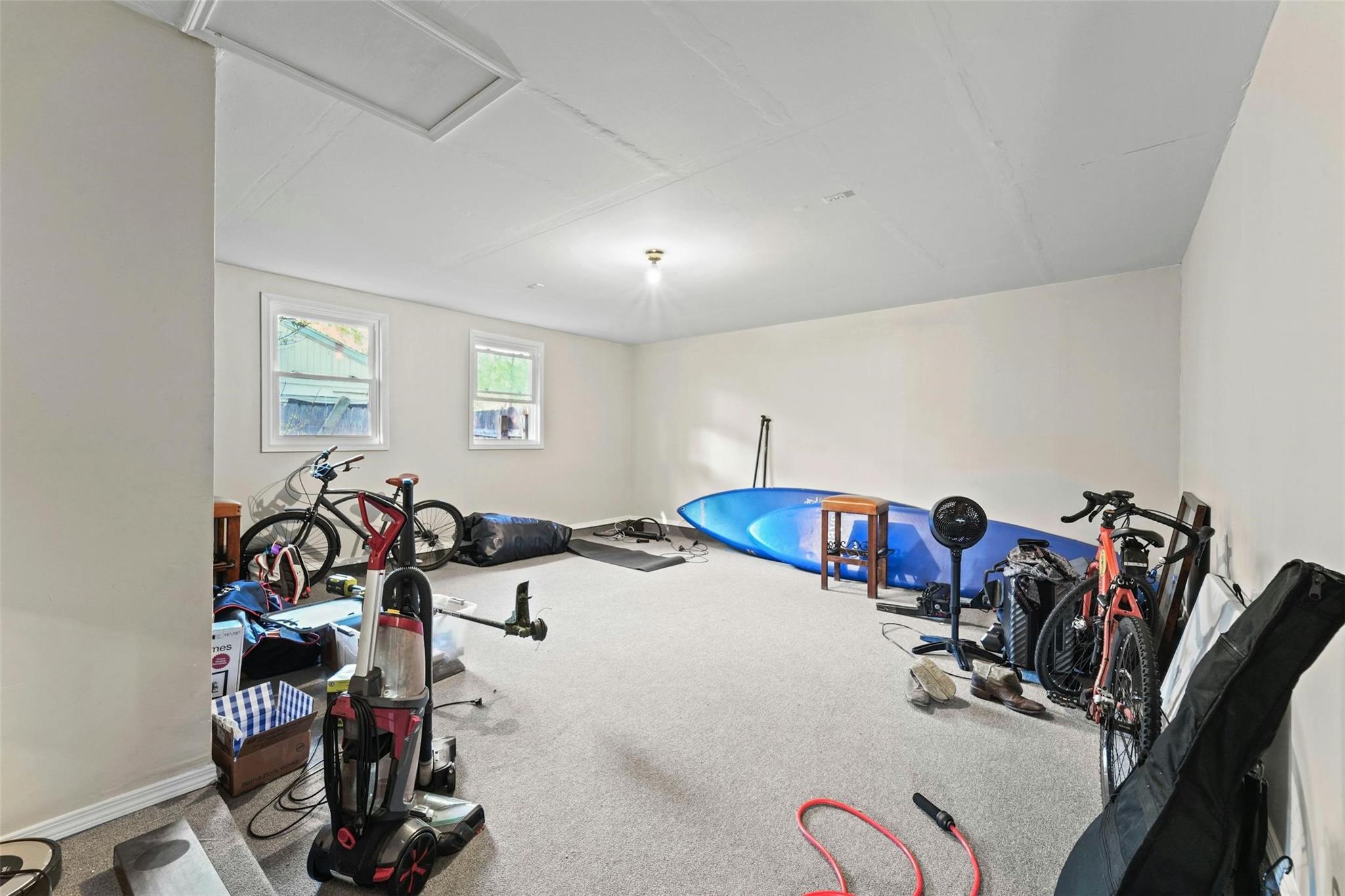 9000 Wellesley Dr Property Photo 16