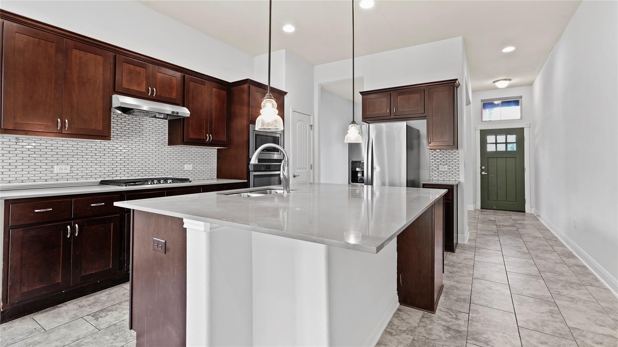 135 Simon None Property Photo 7