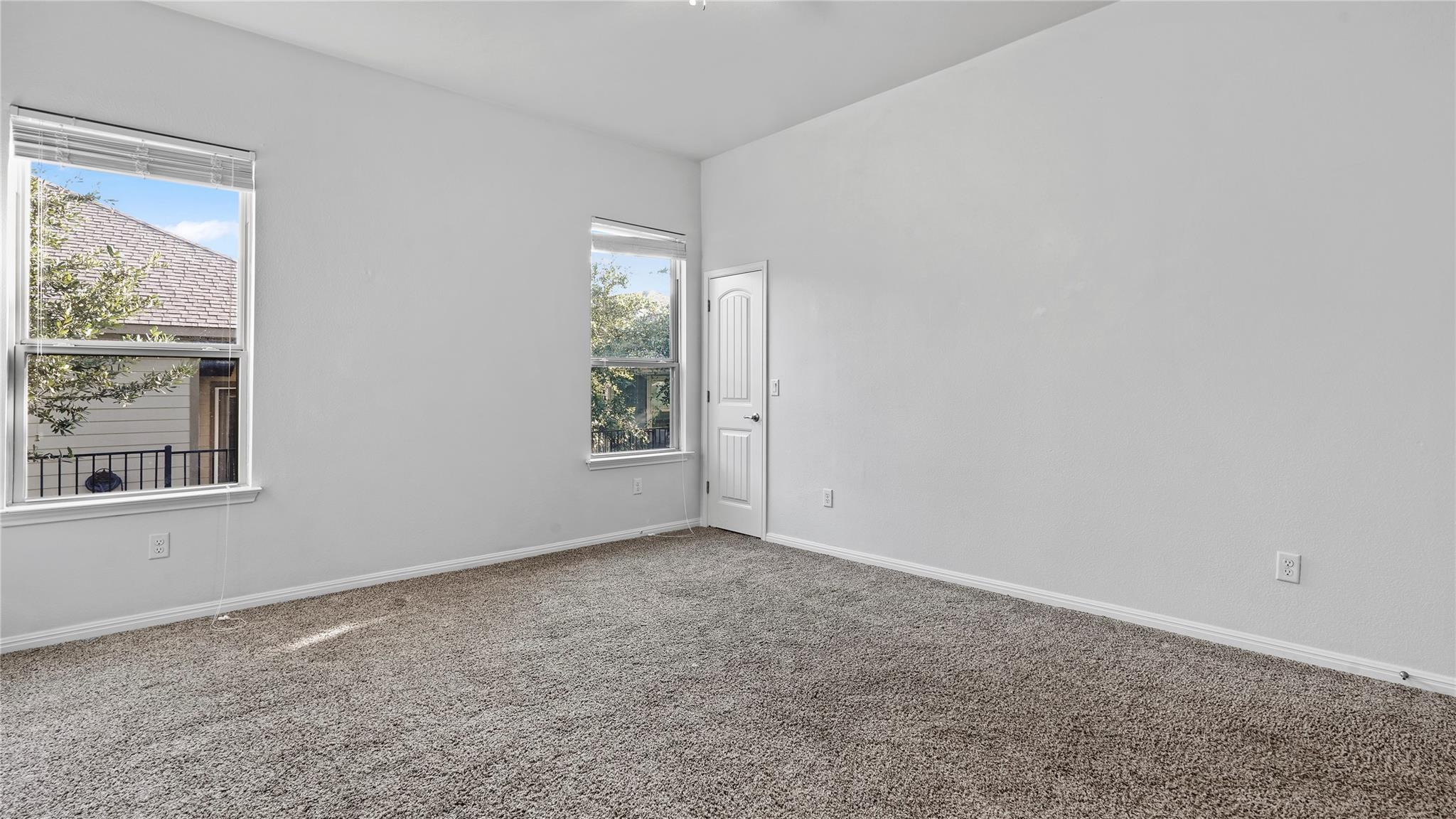 135 Simon None Property Photo 14