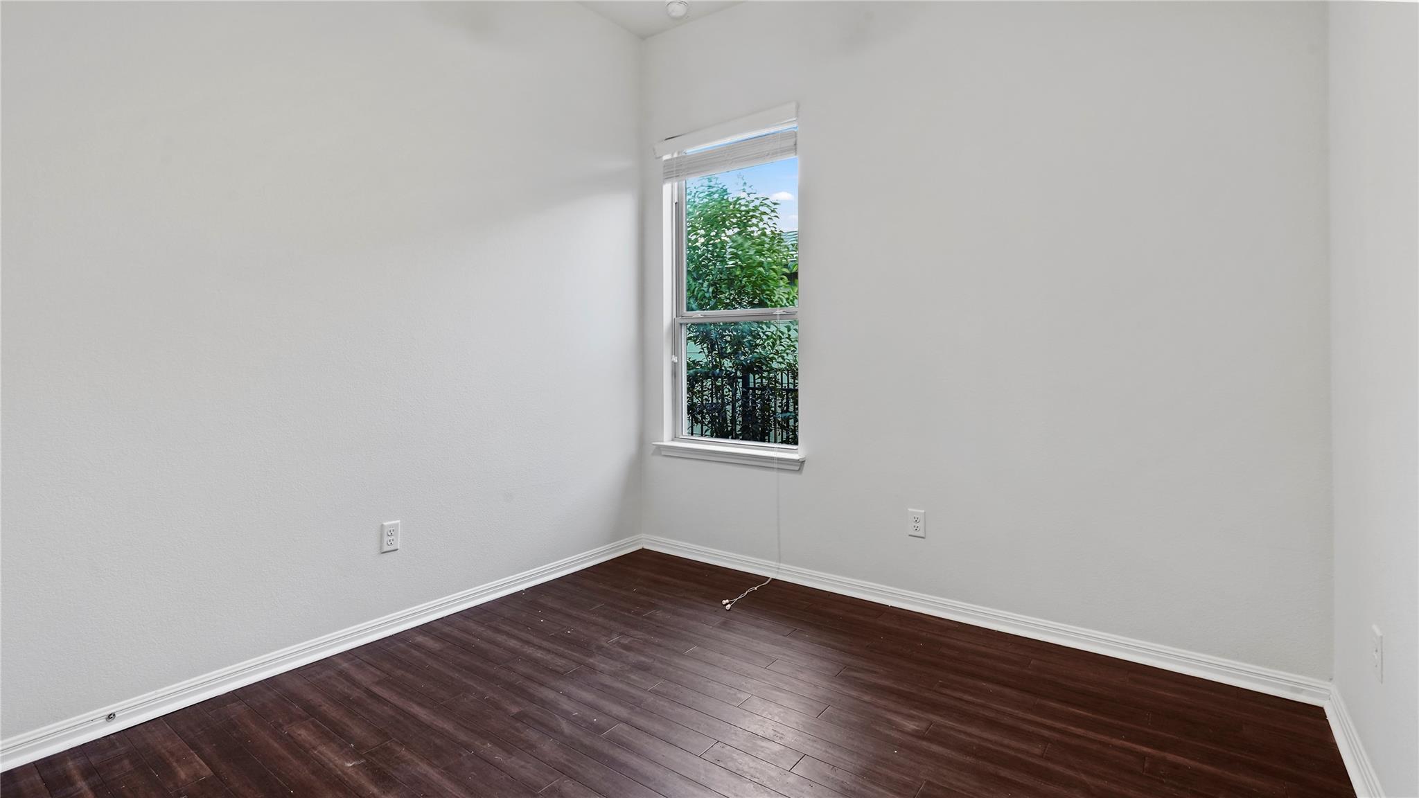 135 Simon None Property Photo 17