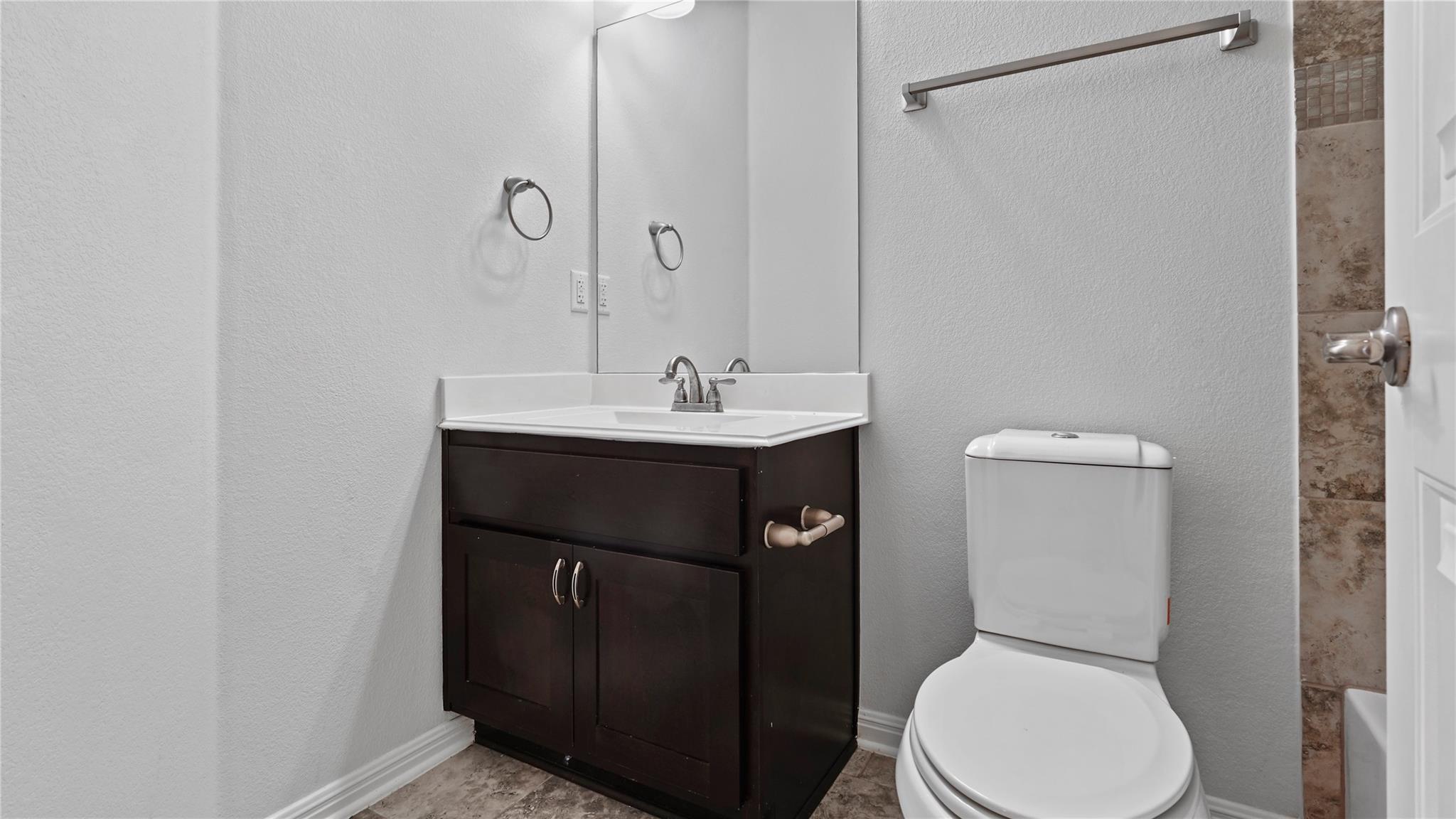 135 Simon None Property Photo 20