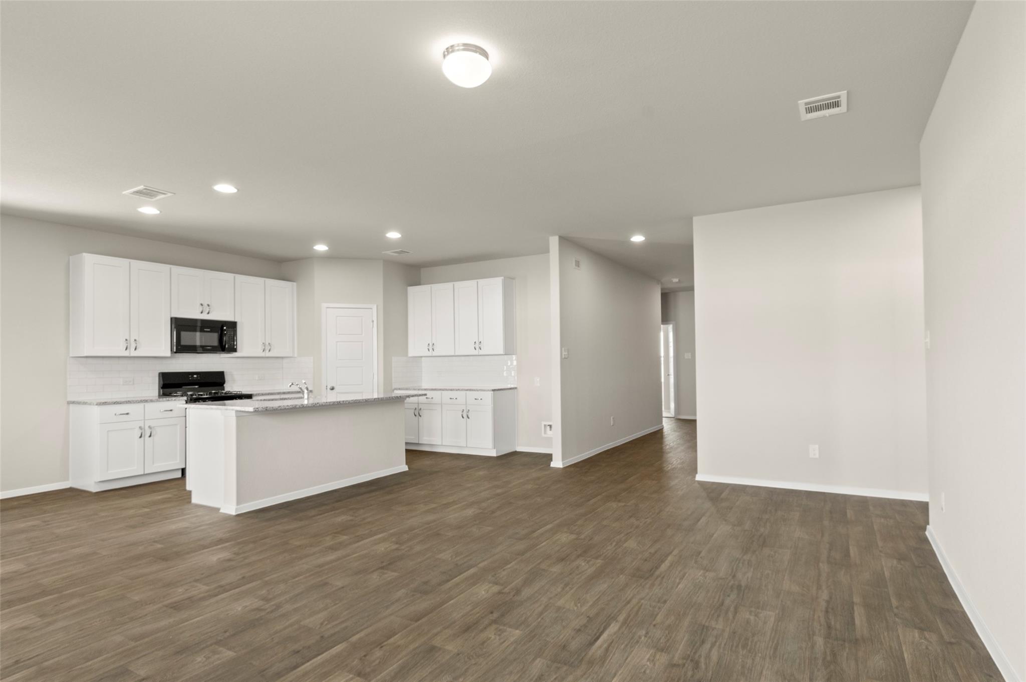 1211 Teychas Dr Property Photo 10