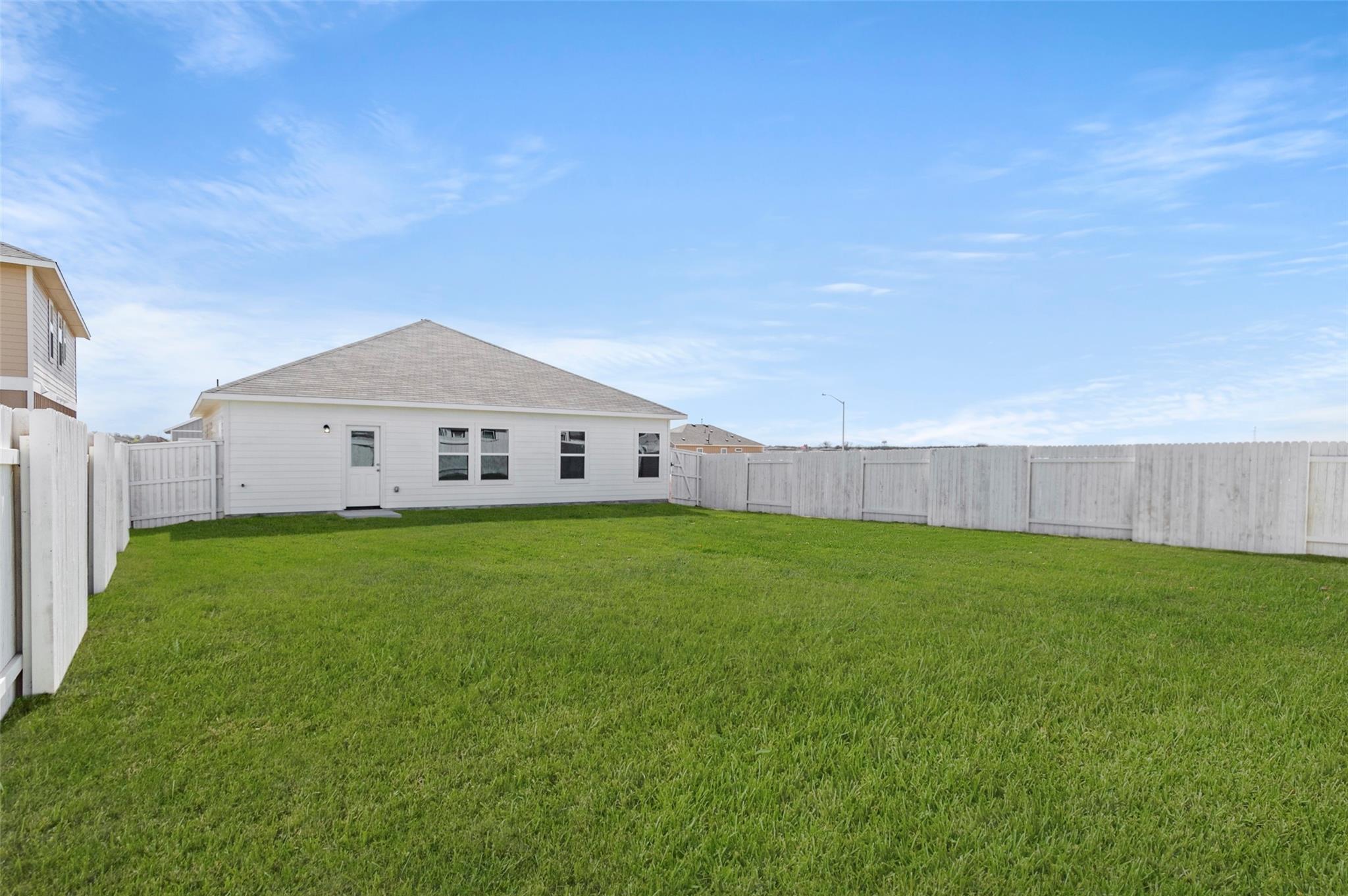 1211 Teychas Dr Property Photo 28
