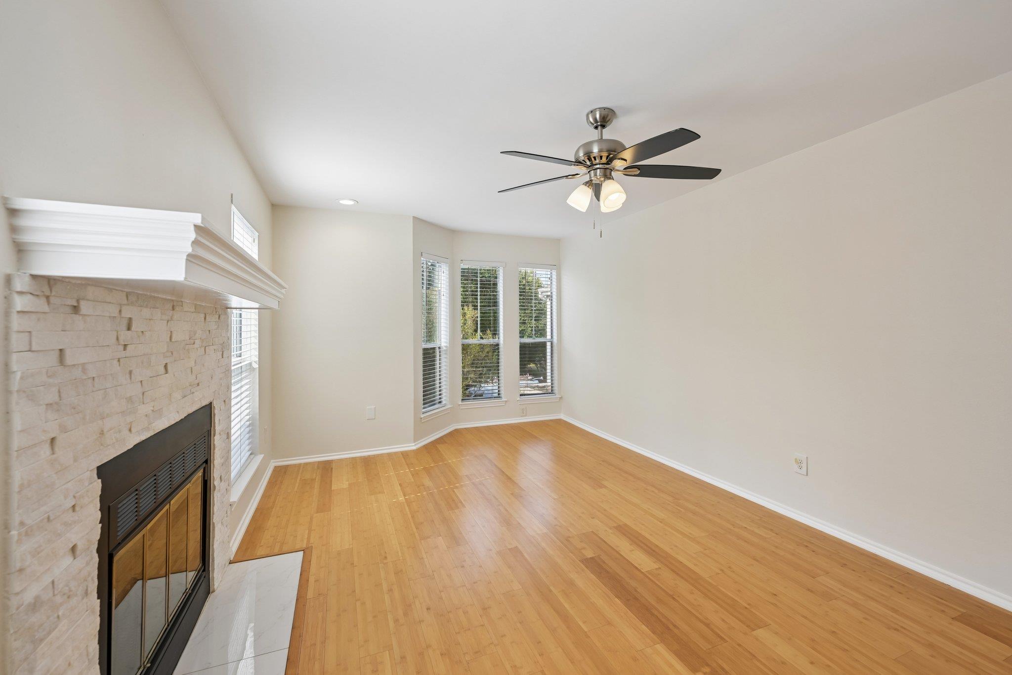 2520 Quarry Rd #202 Property Photo 9