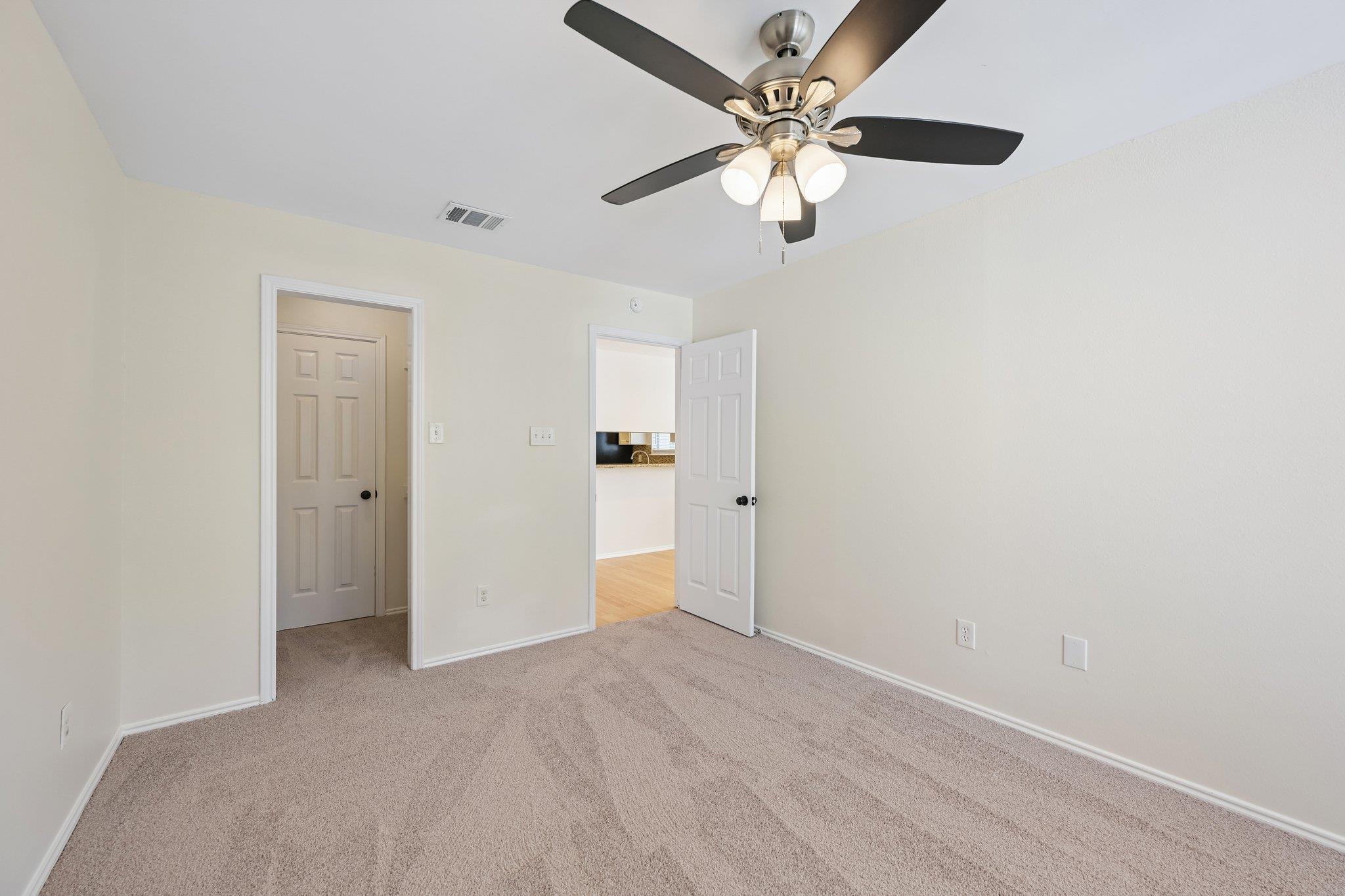 2520 Quarry Rd #202 Property Photo 25