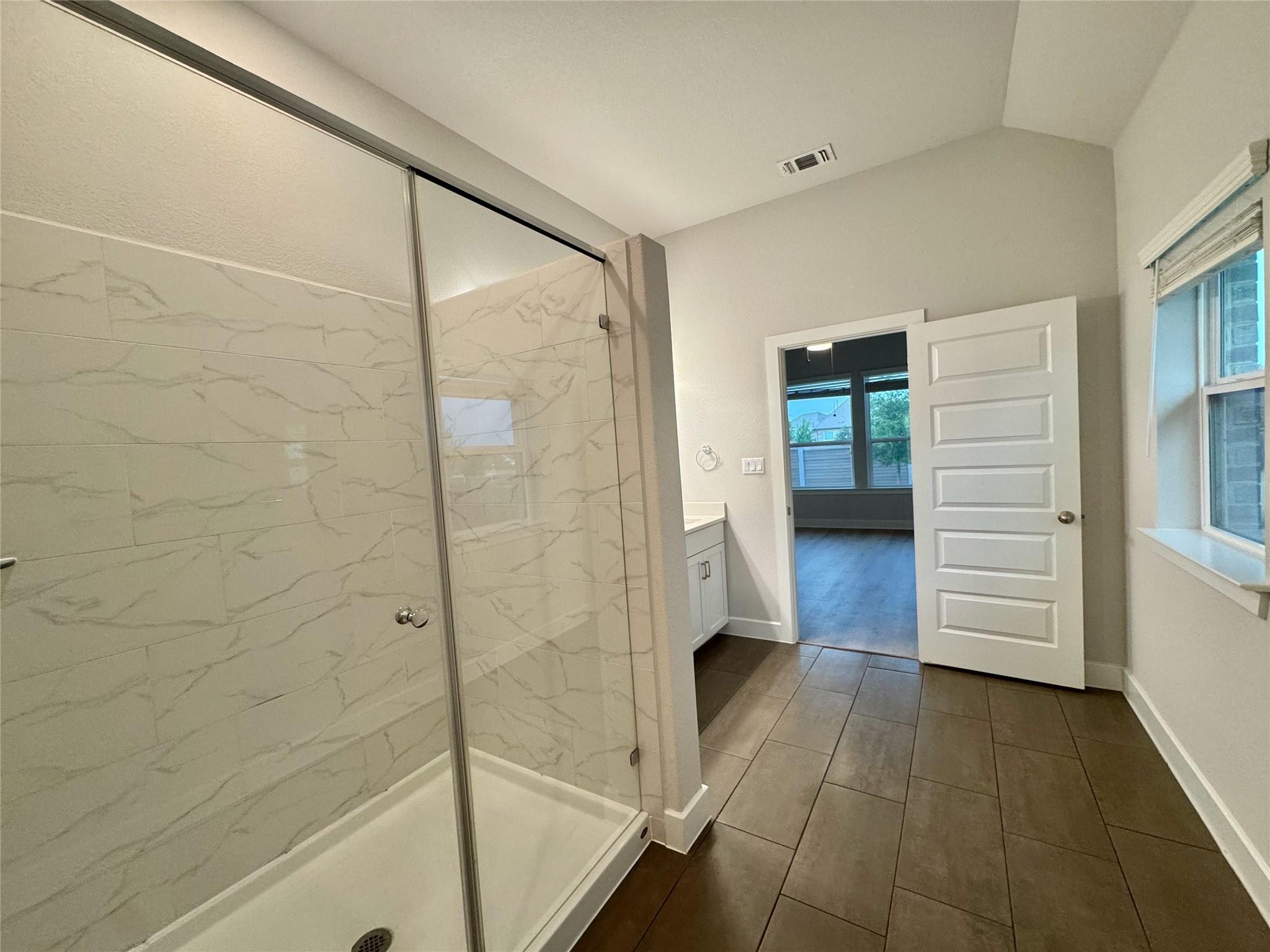 509 Three Feathers Ct Property Photo 11