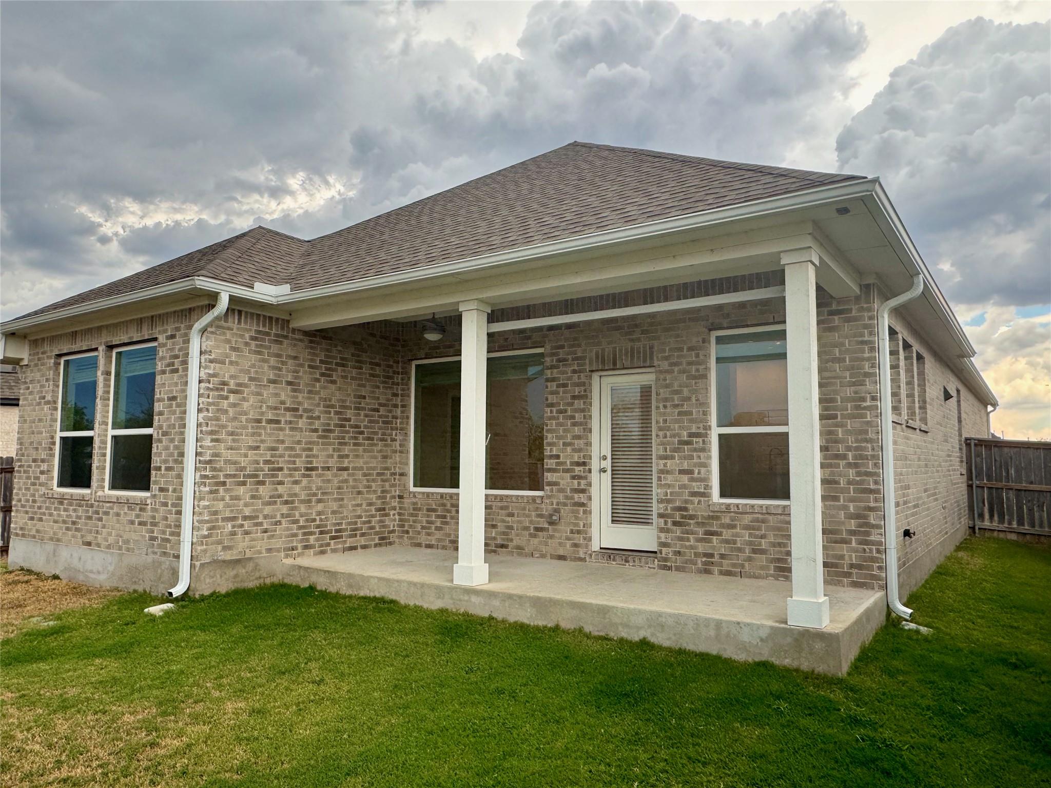 509 Three Feathers Ct Property Photo 22