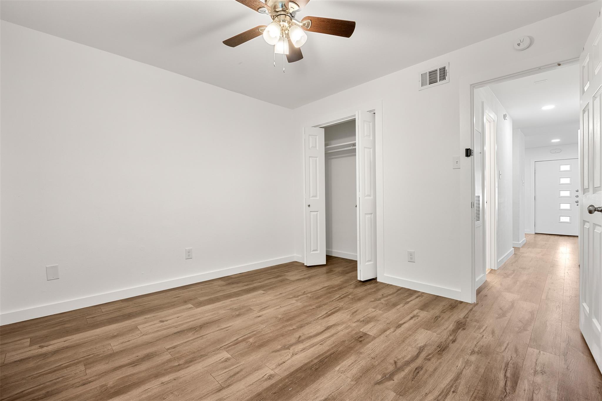 6409 Burns St #106 Property Photo 13