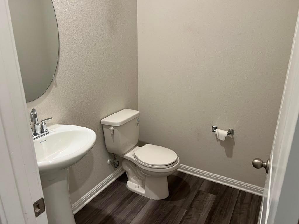 929 Main St Property Photo 17