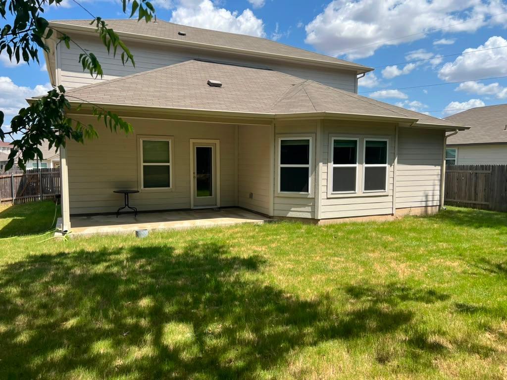 929 Main St Property Photo 18