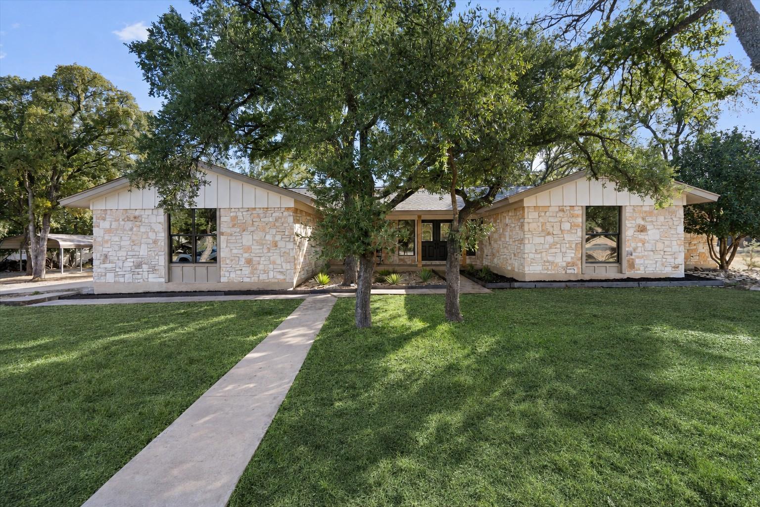 4204 Sevilla Dr Property Photo 1