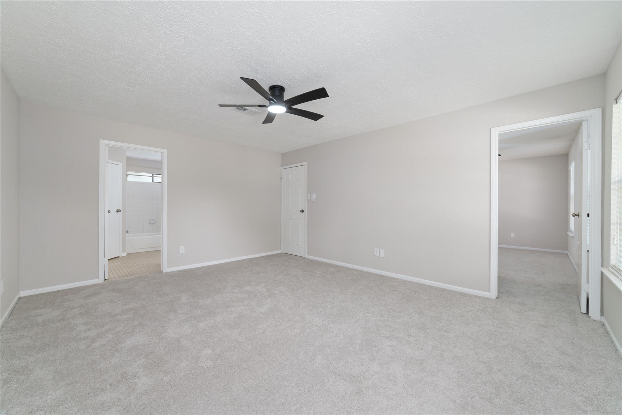 8406 Pine Falls Dr Property Photo 18