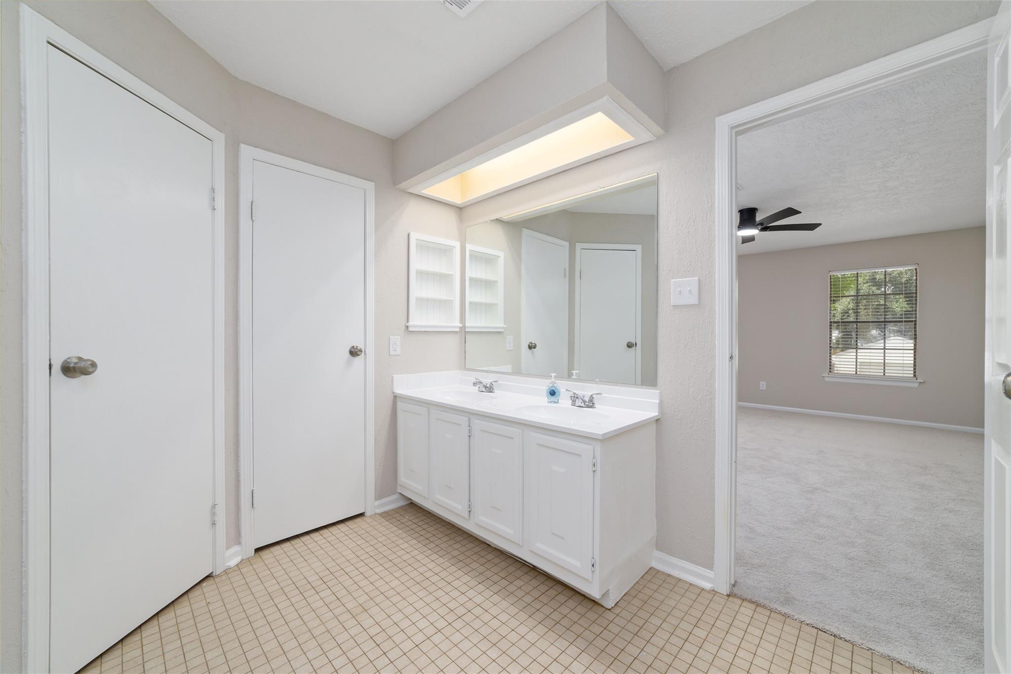 8406 Pine Falls Dr Property Photo 20