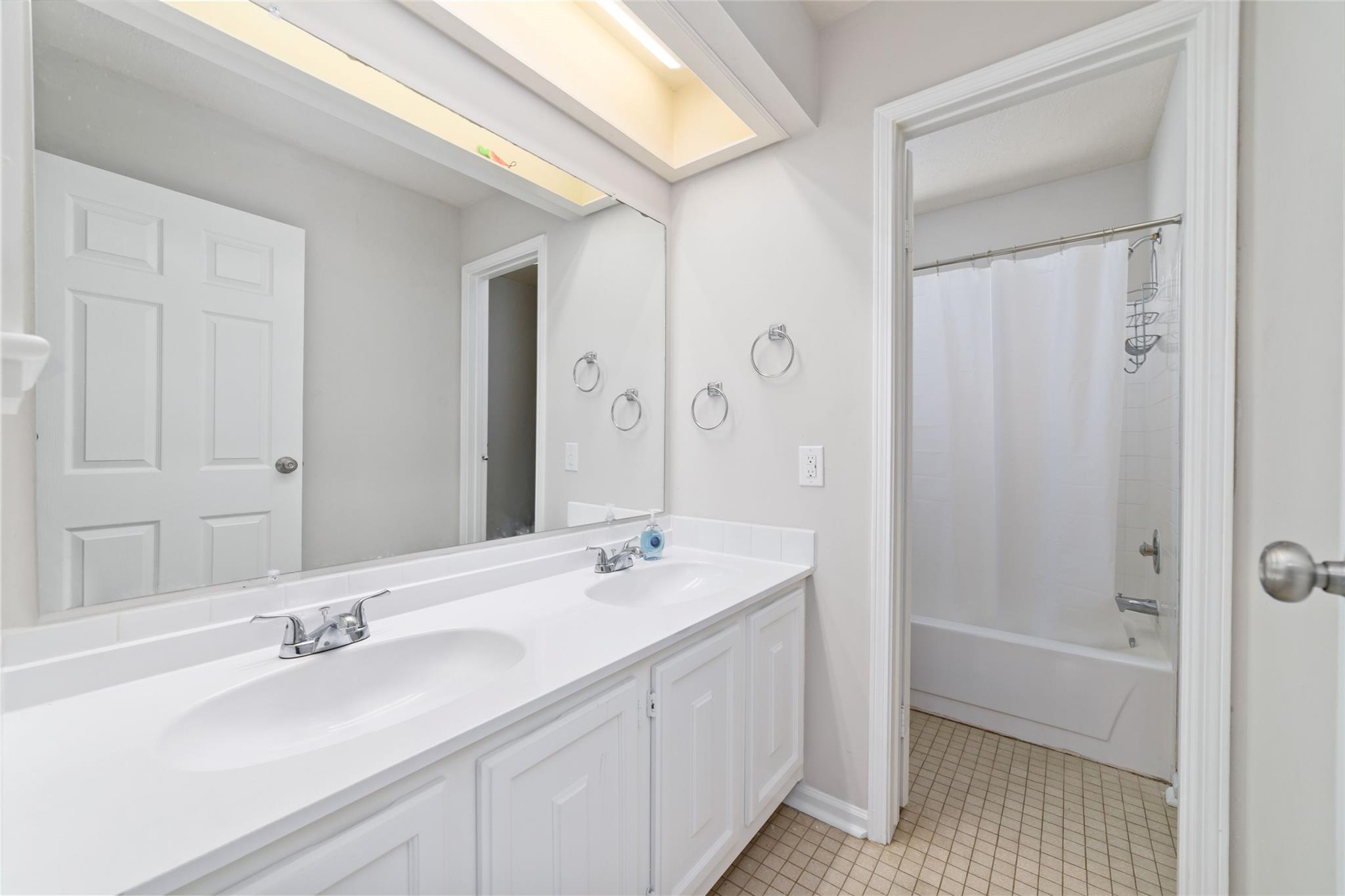 8406 Pine Falls Dr Property Photo 22