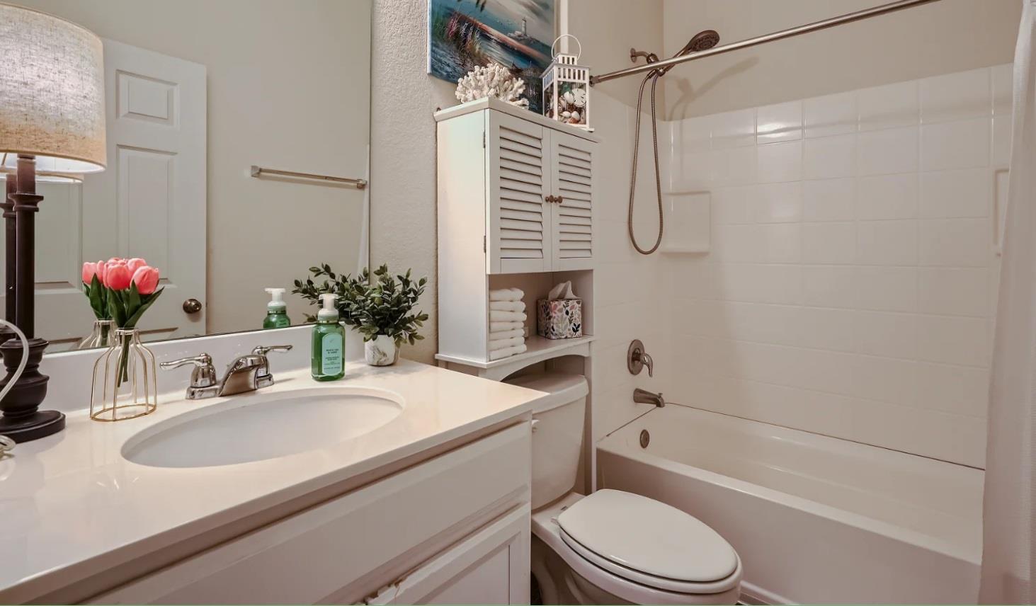 301 La Dera Dr Property Photo 9