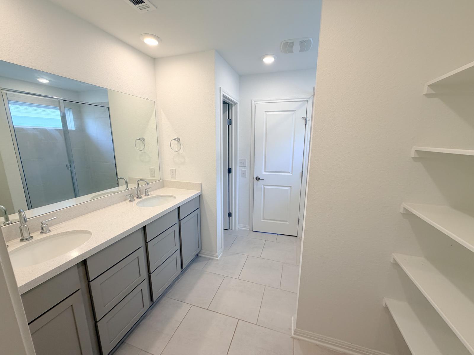 5904 Jennifer Pasture Path Property Photo 5