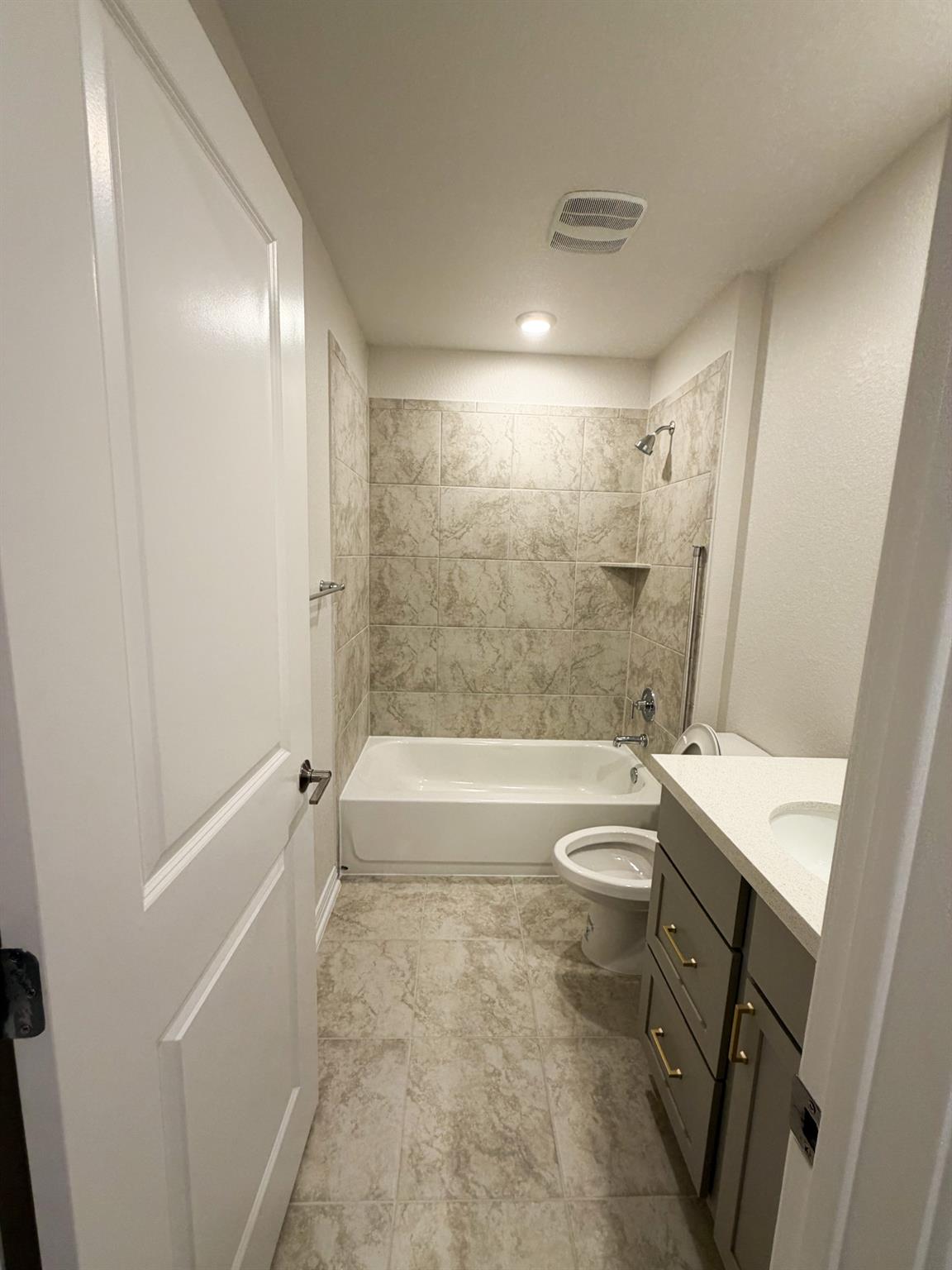 5904 Jennifer Pasture Path Property Photo 6