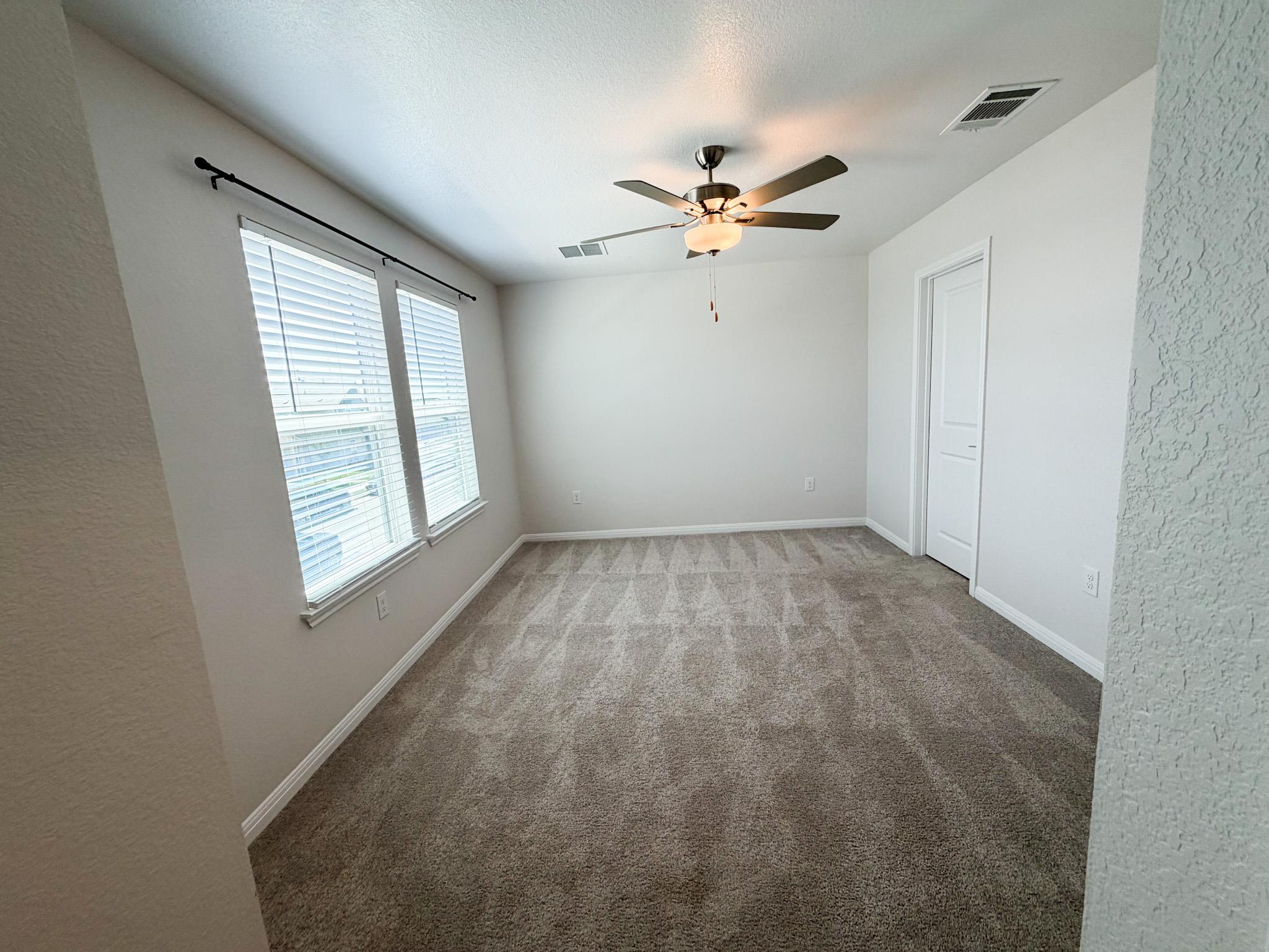5904 Jennifer Pasture Path Property Photo 10