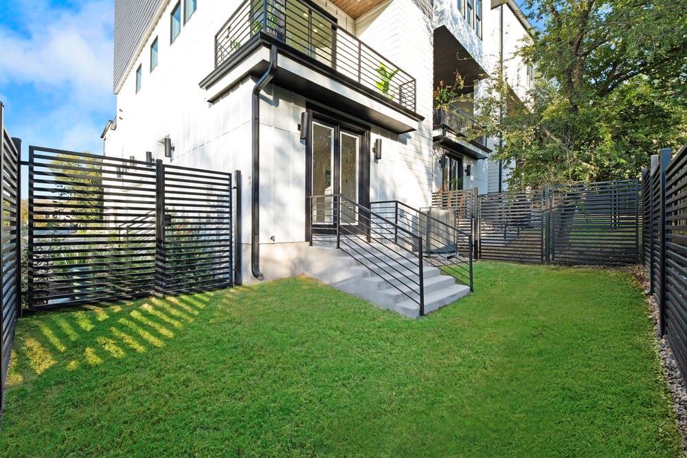 5001 Childers Path Property Photo 9