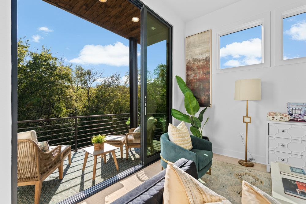 5001 Childers Path Property Photo 12