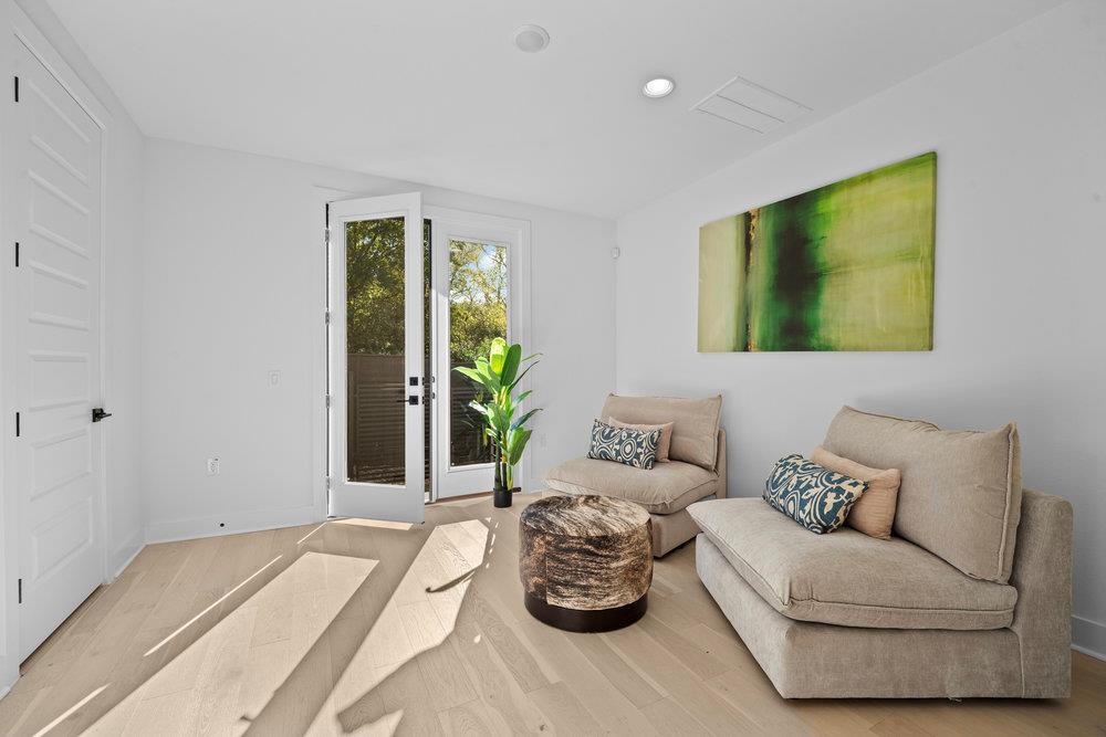 5001 Childers Path Property Photo 27