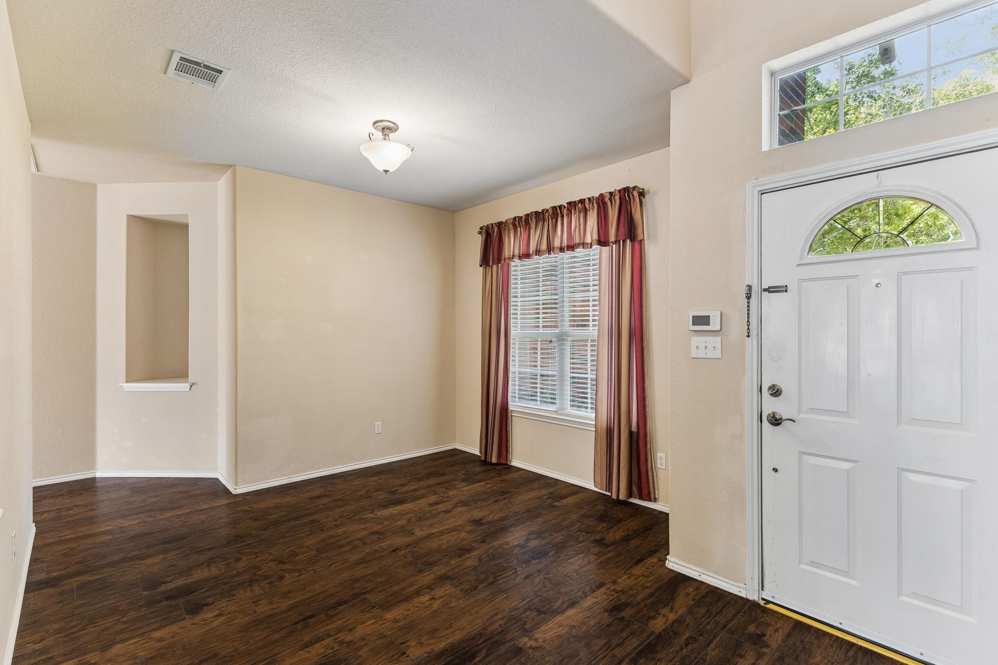 2404 Kristen Ln Property Photo 8