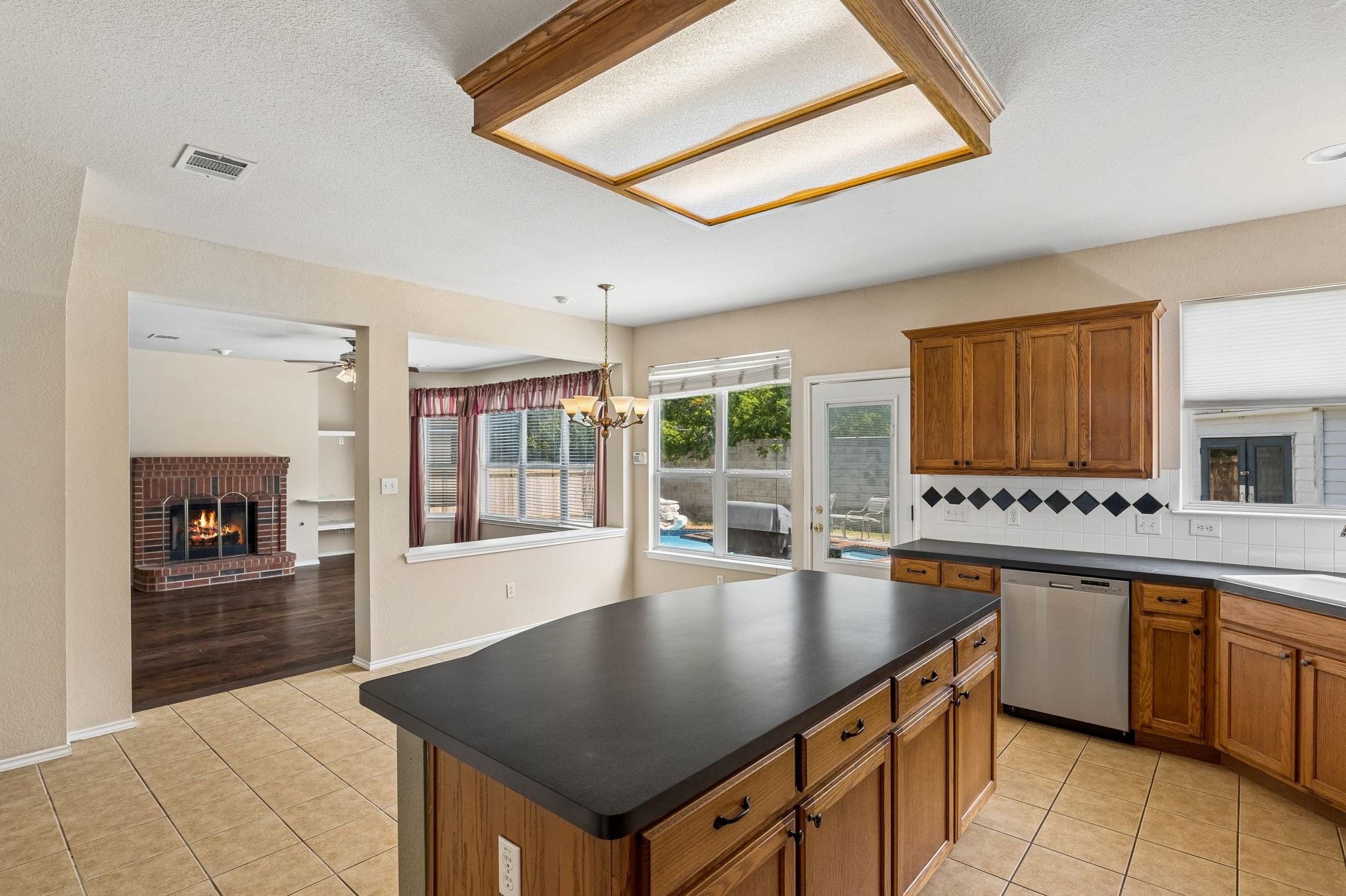 2404 Kristen Ln Property Photo 15