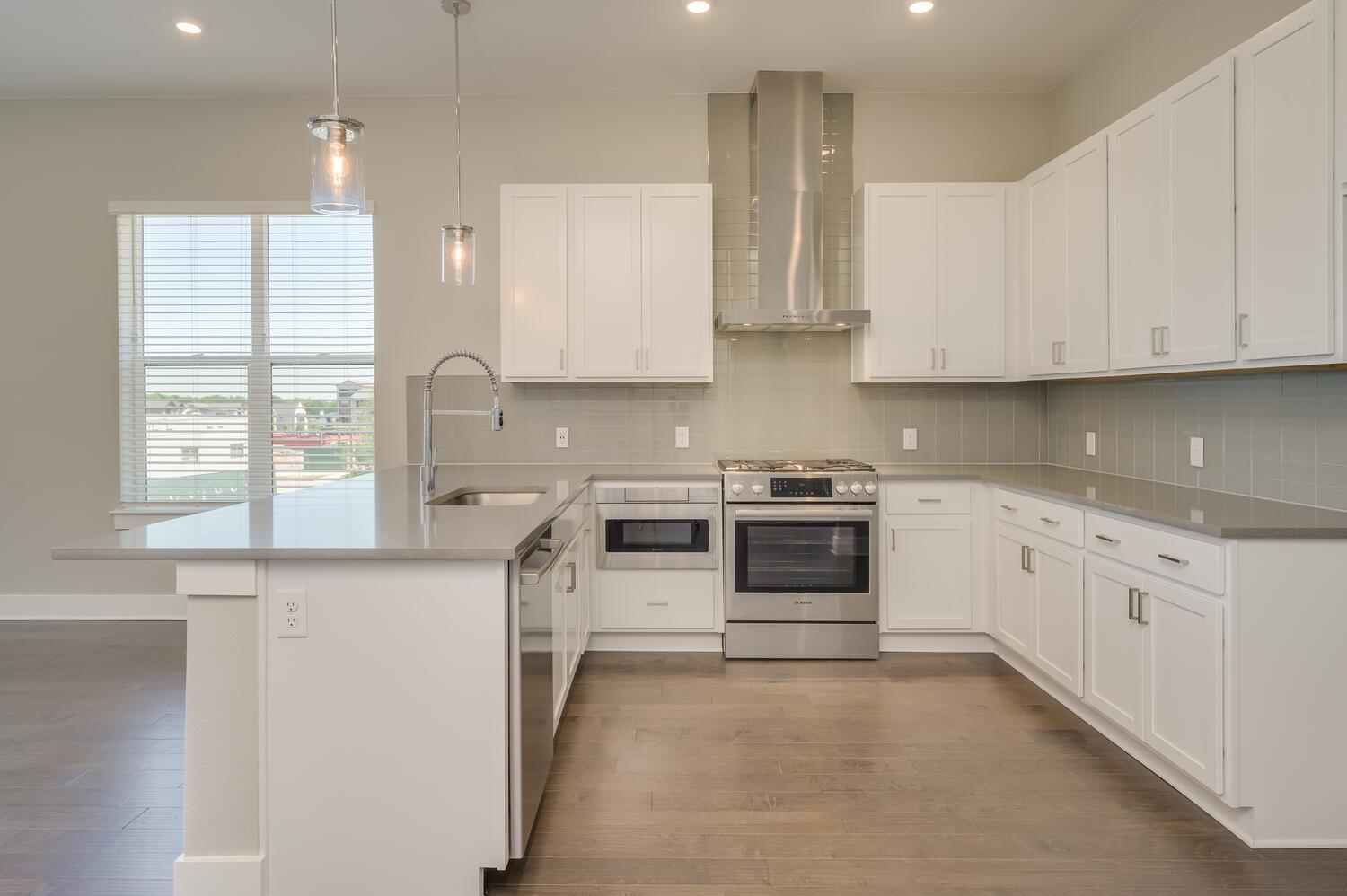 4325 Jackson Ave #2105 Property Photo 17