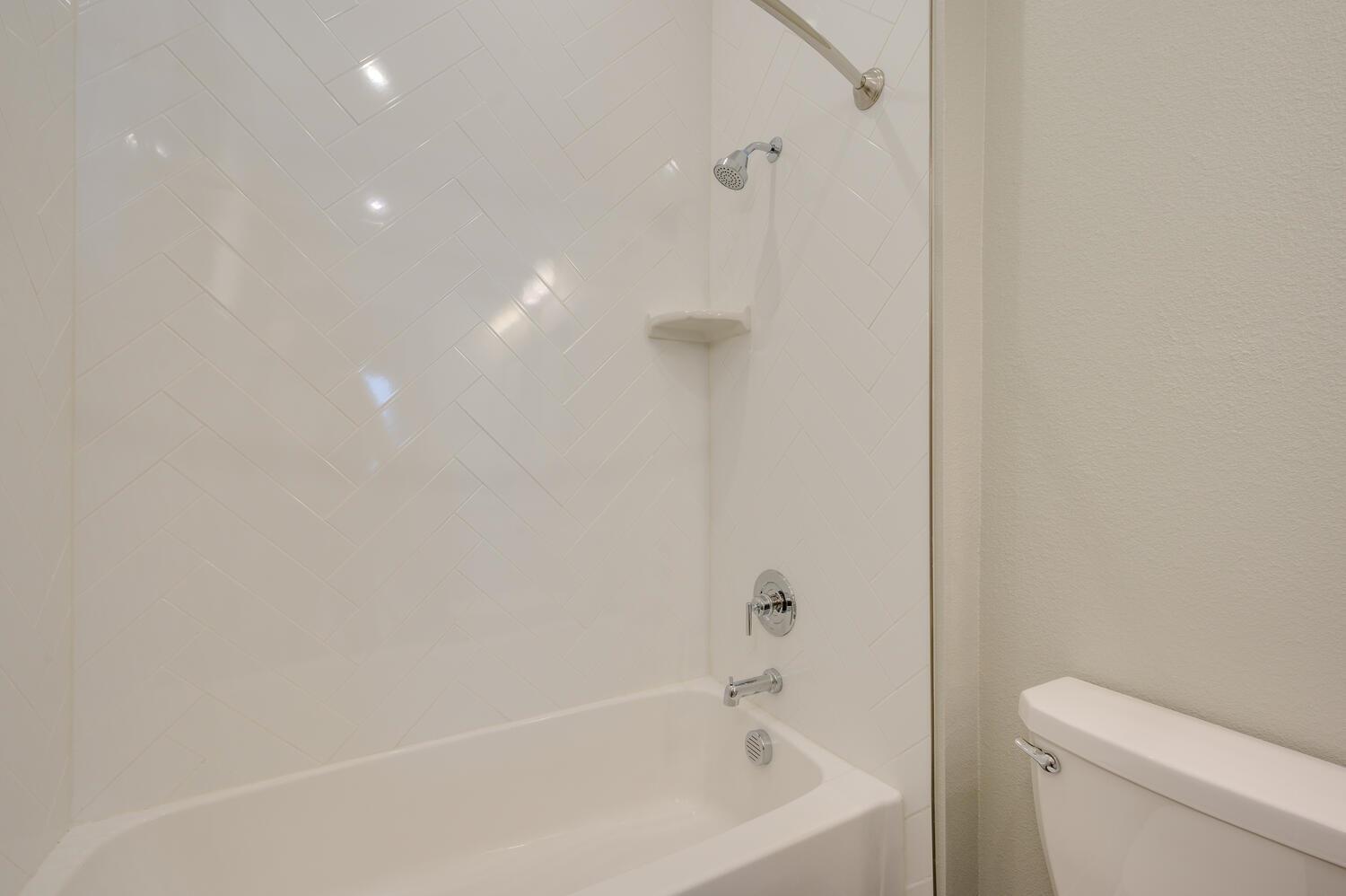 4325 Jackson Ave #2105 Property Photo 31