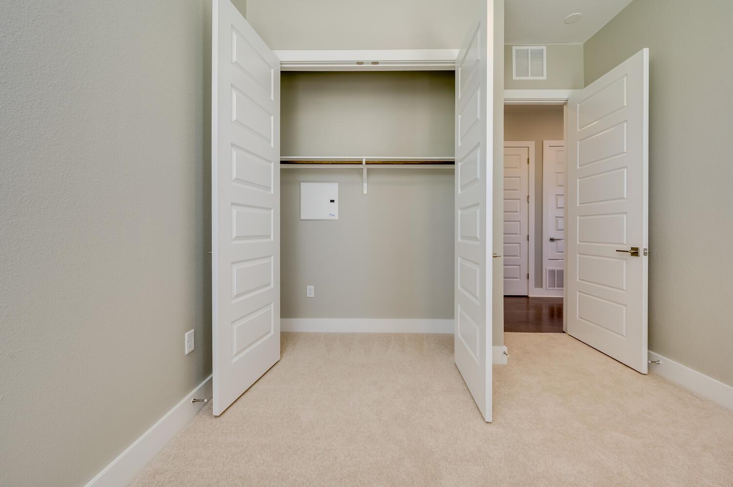 4325 Jackson Ave #2105 Property Photo 35