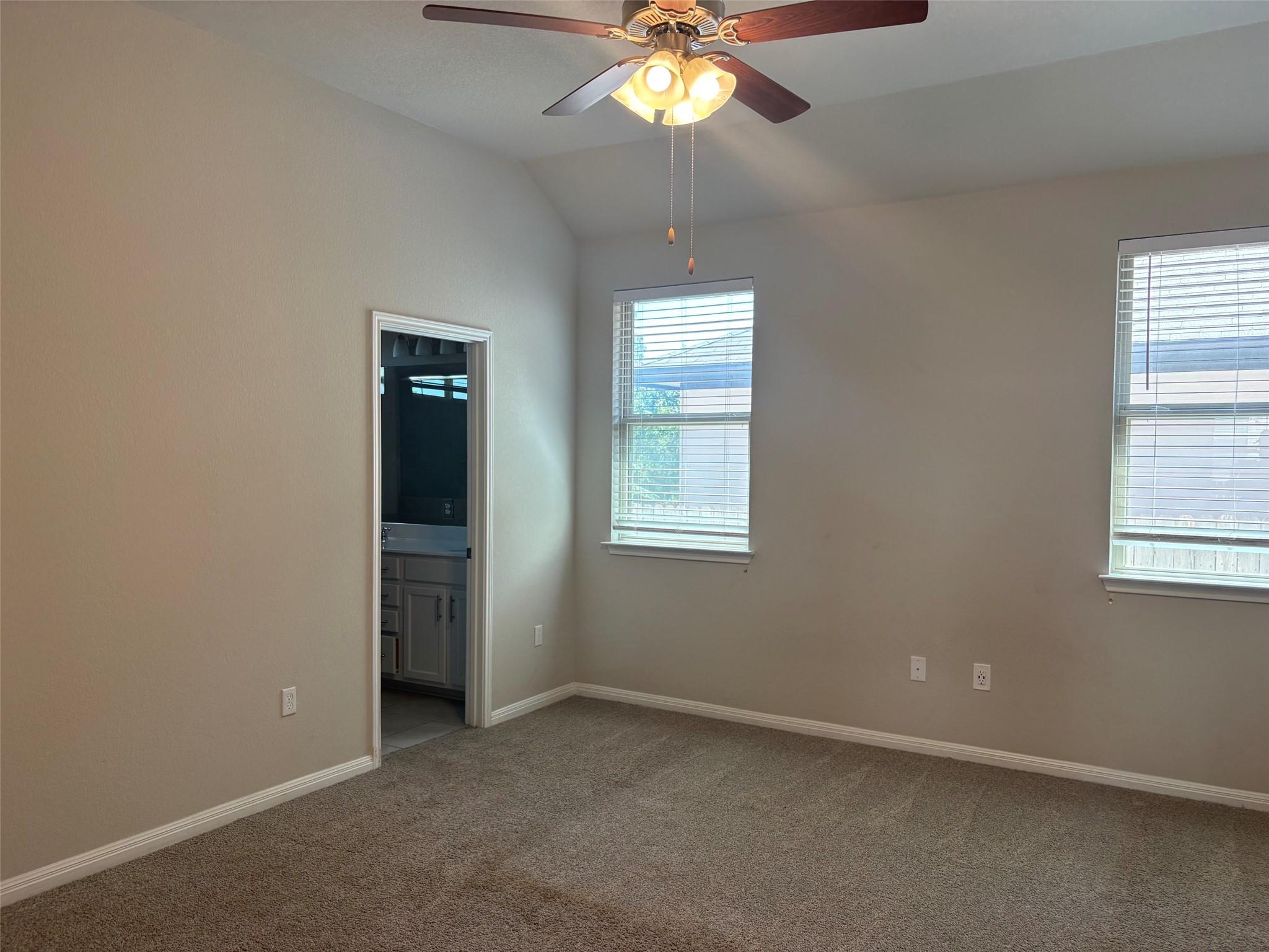 185 Munk Ln Property Photo 6