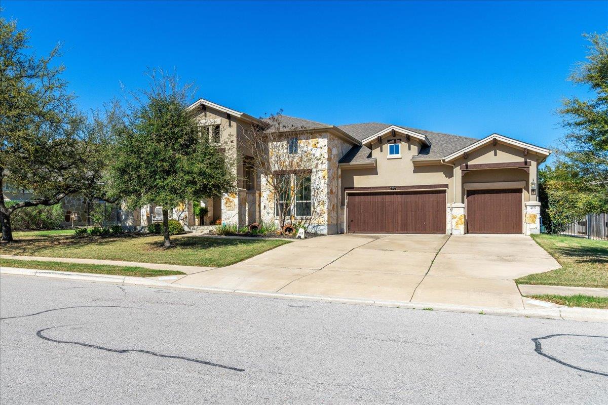 413 Montalcino Ln Property Photo 6