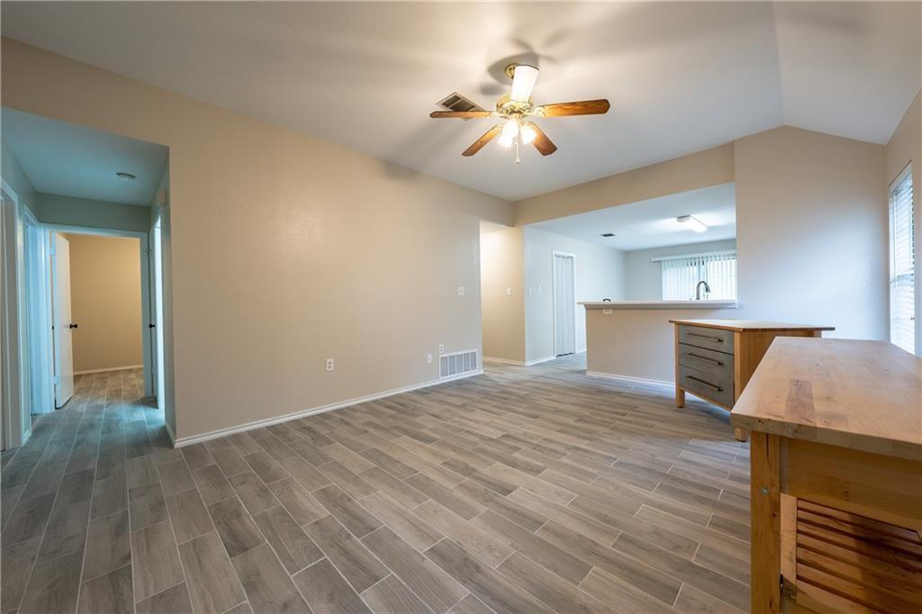 1607 Greening Way Property Photo 10