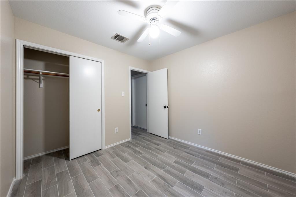 1607 Greening Way Property Photo 17