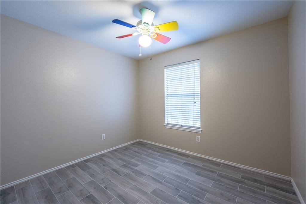 1607 Greening Way Property Photo 18