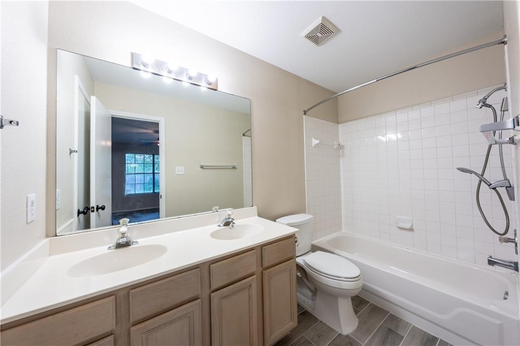 1607 Greening Way Property Photo 19