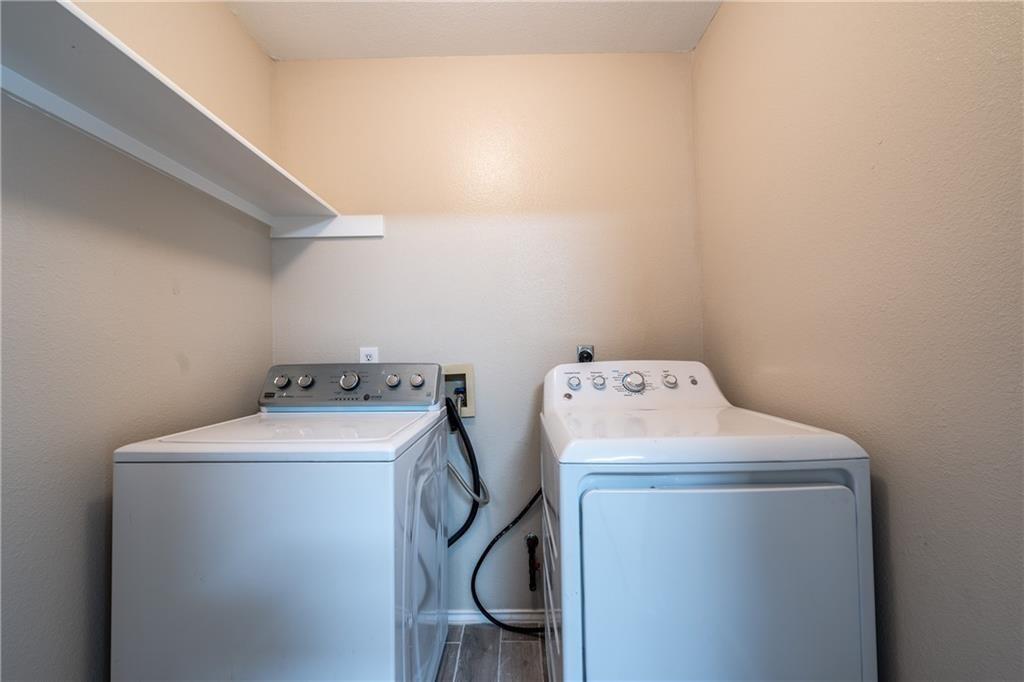 1607 Greening Way Property Photo 21