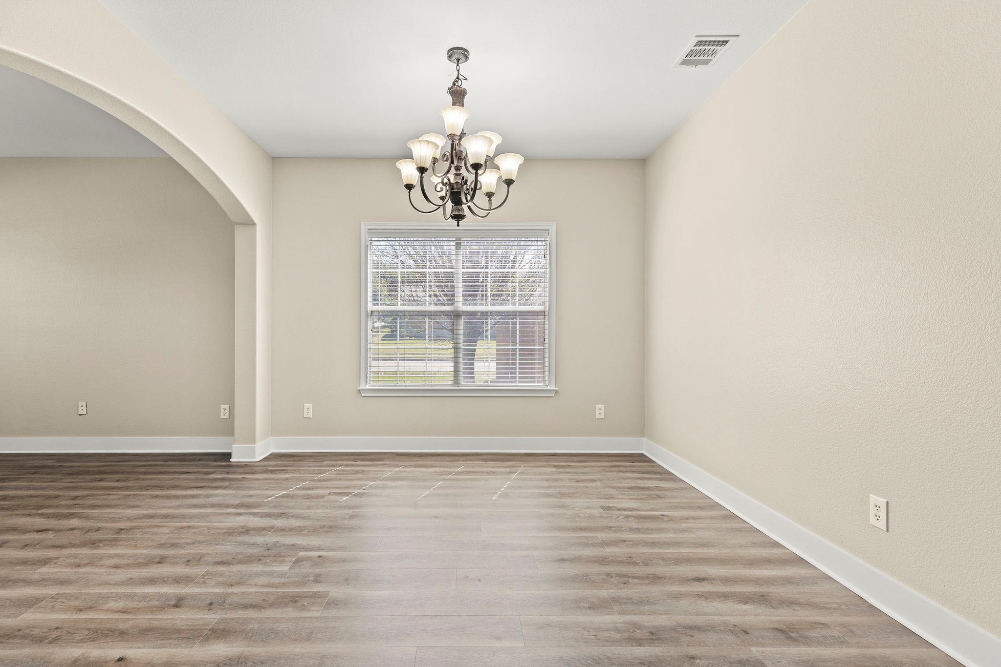 3013 Hawks Swoop Trl Property Photo 15