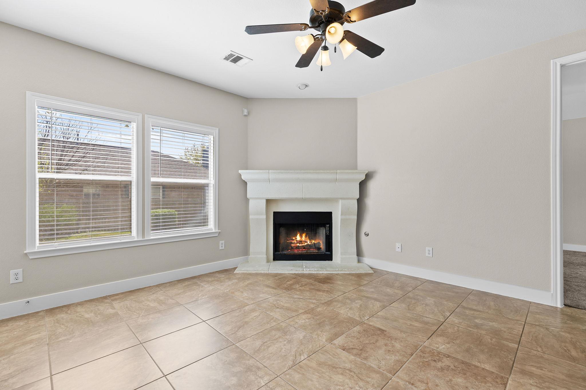 3013 Hawks Swoop Trl Property Photo 22
