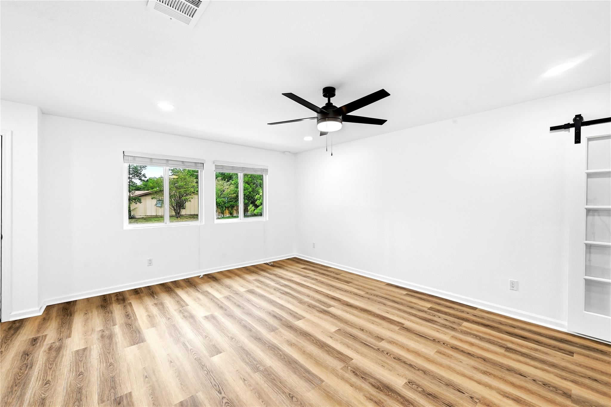 707 Great Britain Blvd Property Photo 7