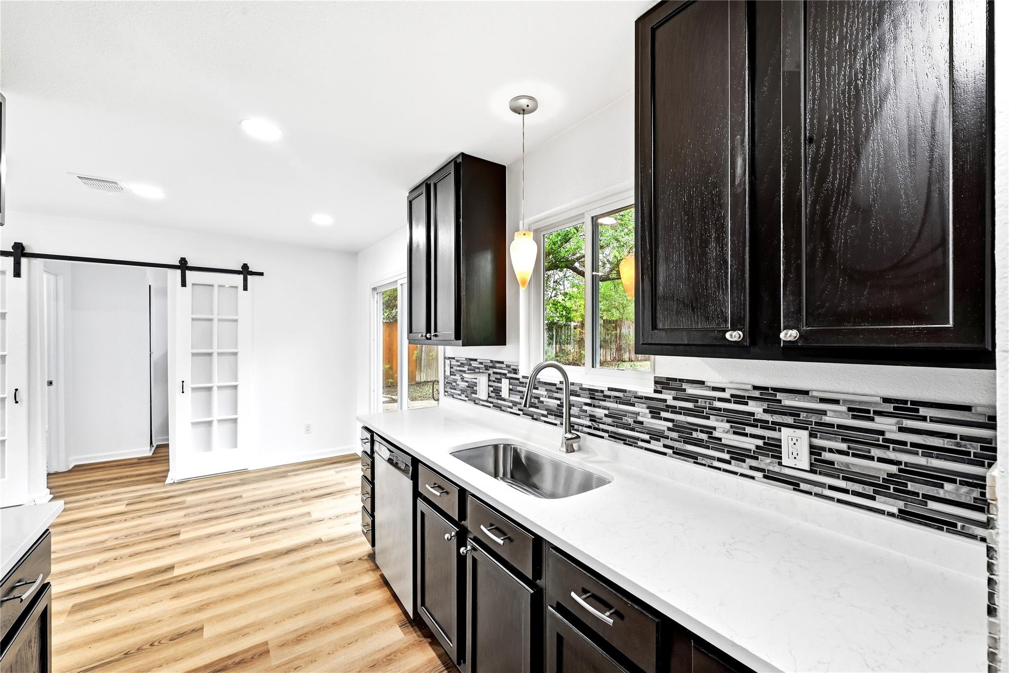 707 Great Britain Blvd Property Photo 14