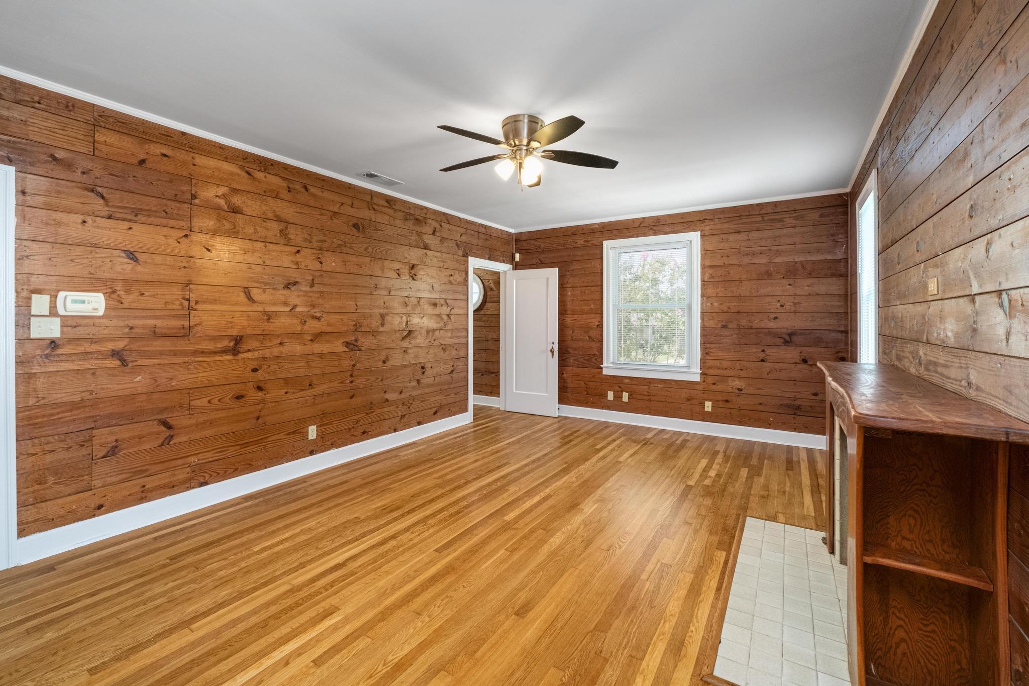 2012 Enfield Rd #unit B Property Photo 5
