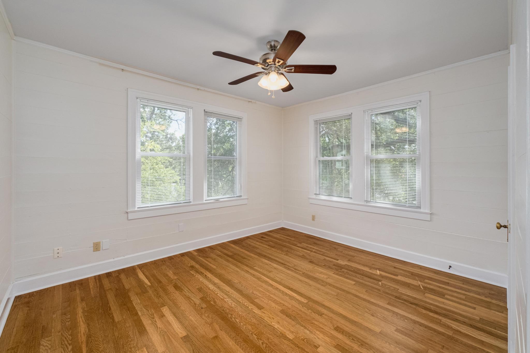 2012 Enfield Rd #unit B Property Photo 13