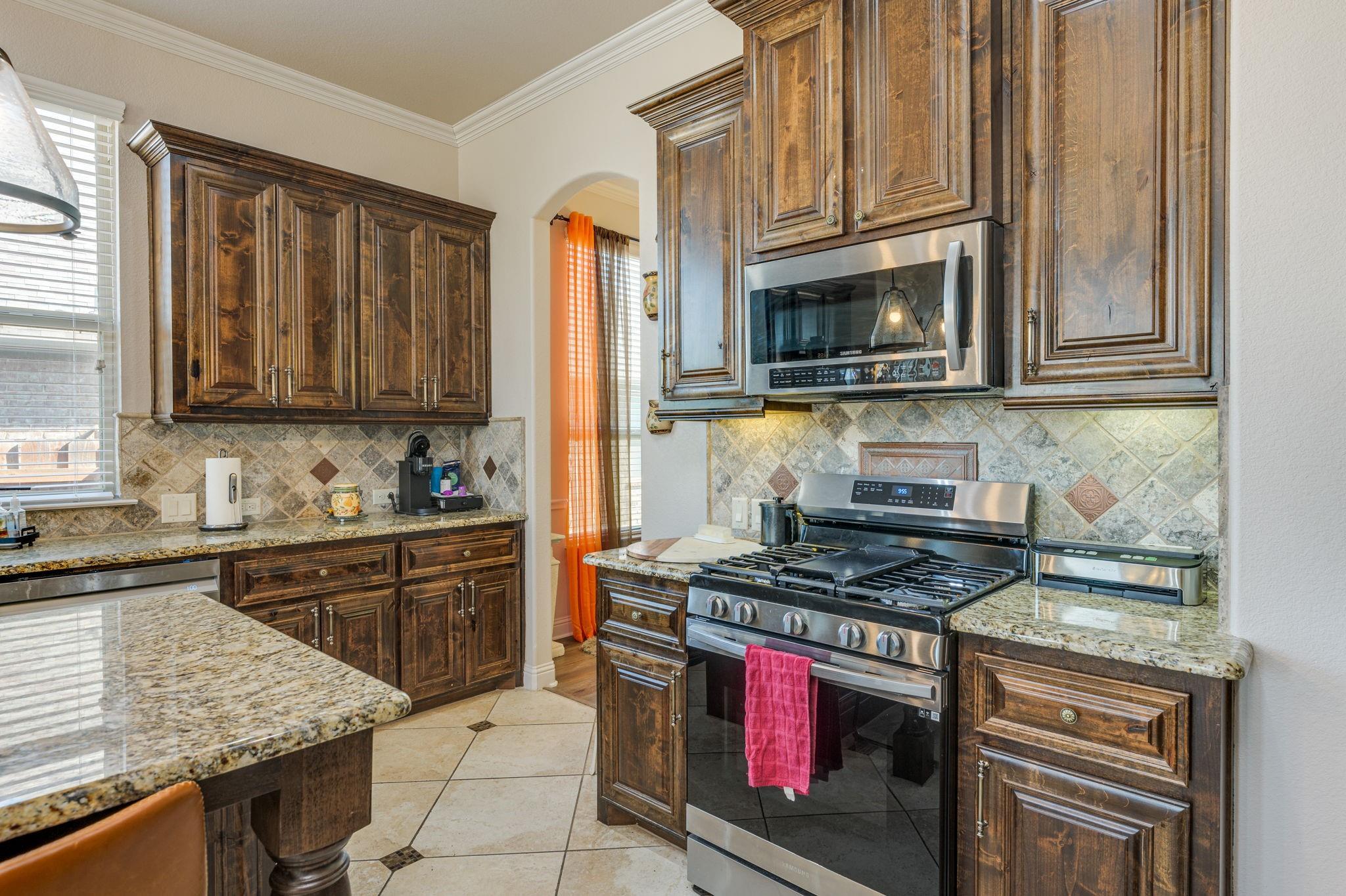 445 Mistflower Springs Dr Property Photo 11
