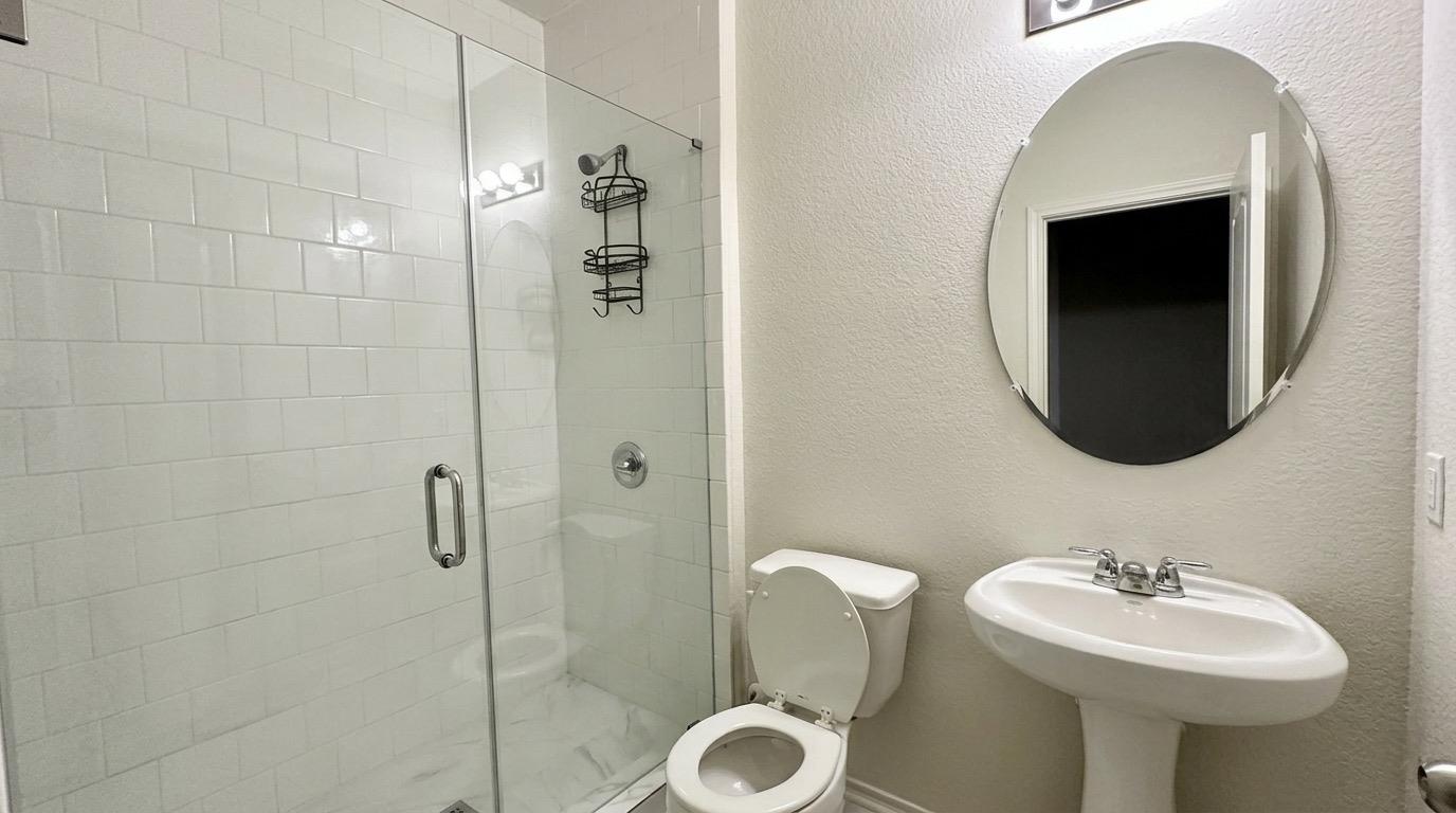 404 Purple Heart Dr Property Photo 6