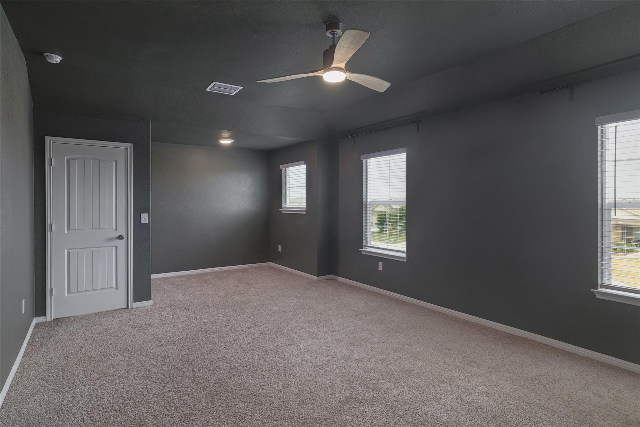 445 Shiner Ln Property Photo 27